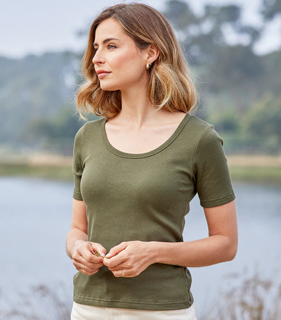 t-shirt style bohémen effet délavé col V pour femme t-shirt style bohémen effet délavé col V pour femme