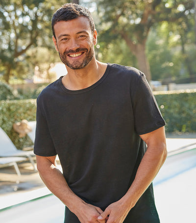 T-shirt Homme en Lin Noir - Intemporel